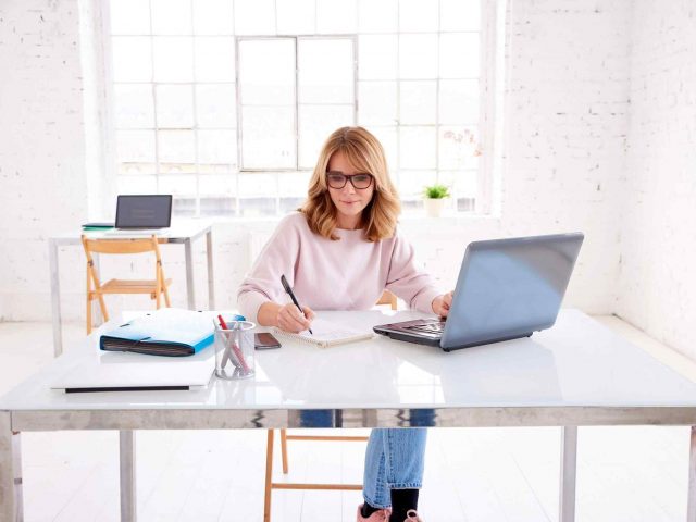 https://highlander.solutions/bpo/wp-content/uploads/2019/04/blog-post-20-640x480.jpg